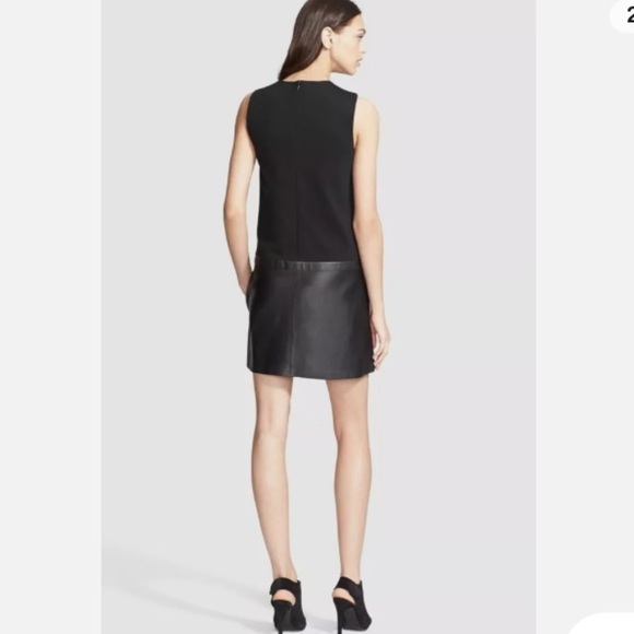 Theory Haddie C a line dress with lambskin skirt and detail. Size 4 - Picture 2 of 7